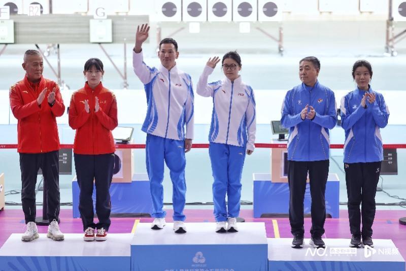 队拿到过女 队拿到过女