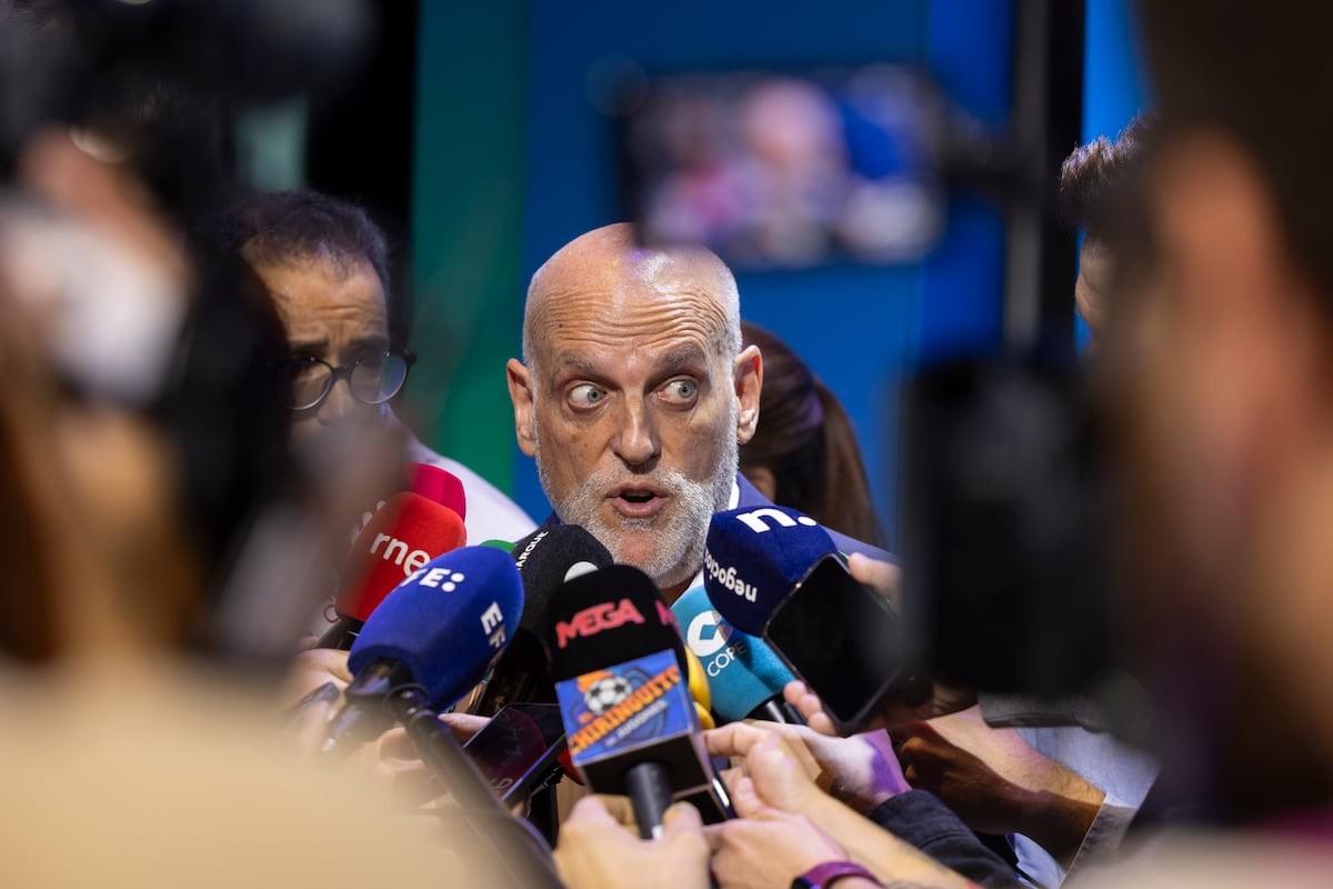 在第一份投, 特瓦斯的回, entit